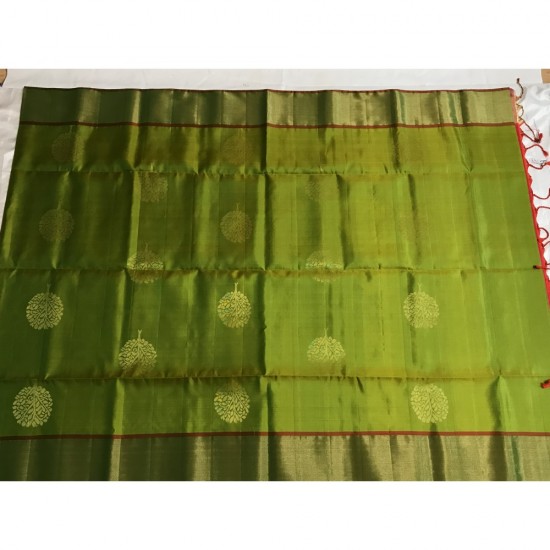  GREEN COLOUR KANCHI PATTU HAND LOOM BUTI SAREE