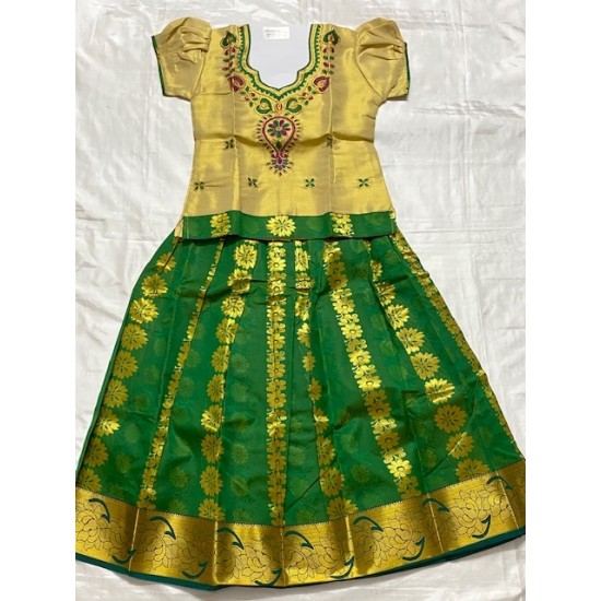 South Indian Girls/Kids Traditional Pattu Pavadai Lahenga /Dress Sattai