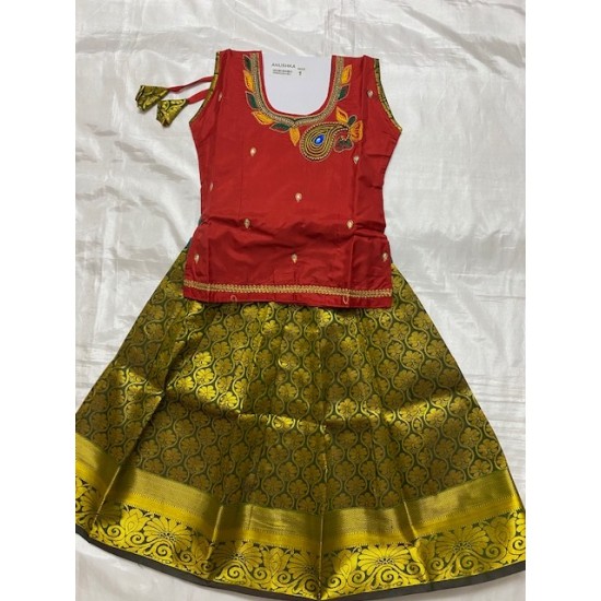  Asian Indian/Pakistani Girls Children Kids Pattu Pavadai Lahenga/Dress Sattai