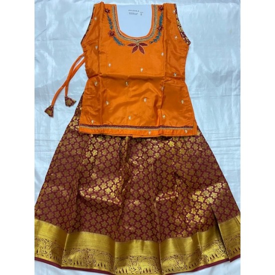  Asian Indian/Pakistani Girls Children Kids Pattu Pavadai Lahenga/Dress Sattai