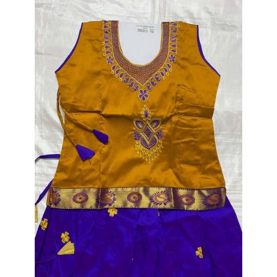  Asian Indian/Pakistani Girls Children Kids Pattu Pavadai Lahenga/Dress Sattai