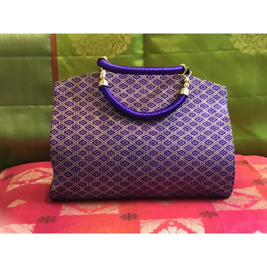 PURPLE COLOUR CLUTCH PURSE FOR PARTY 